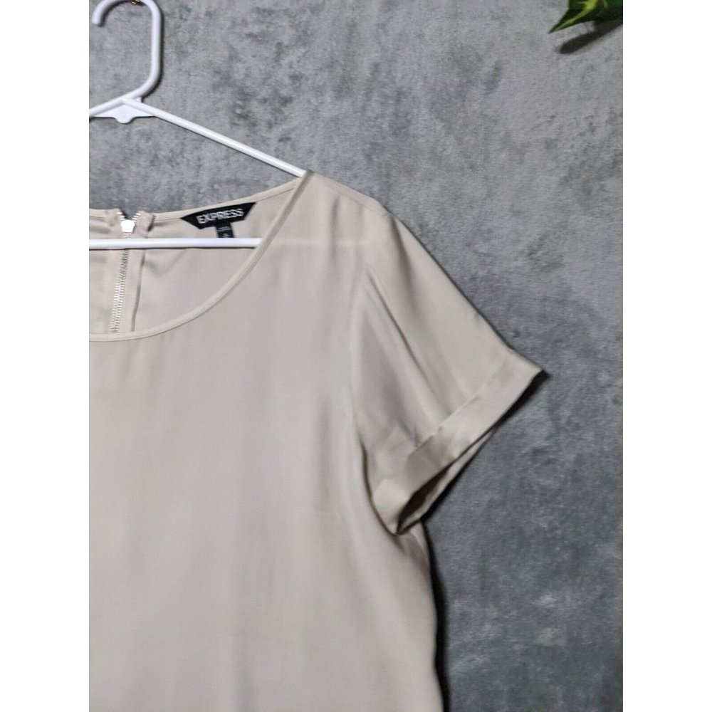 🍑EXPRESS Women Knit Tunic Solid Beige Round Neck Short Sleeve Zip Close M(8-10) - Picture 8 of 11